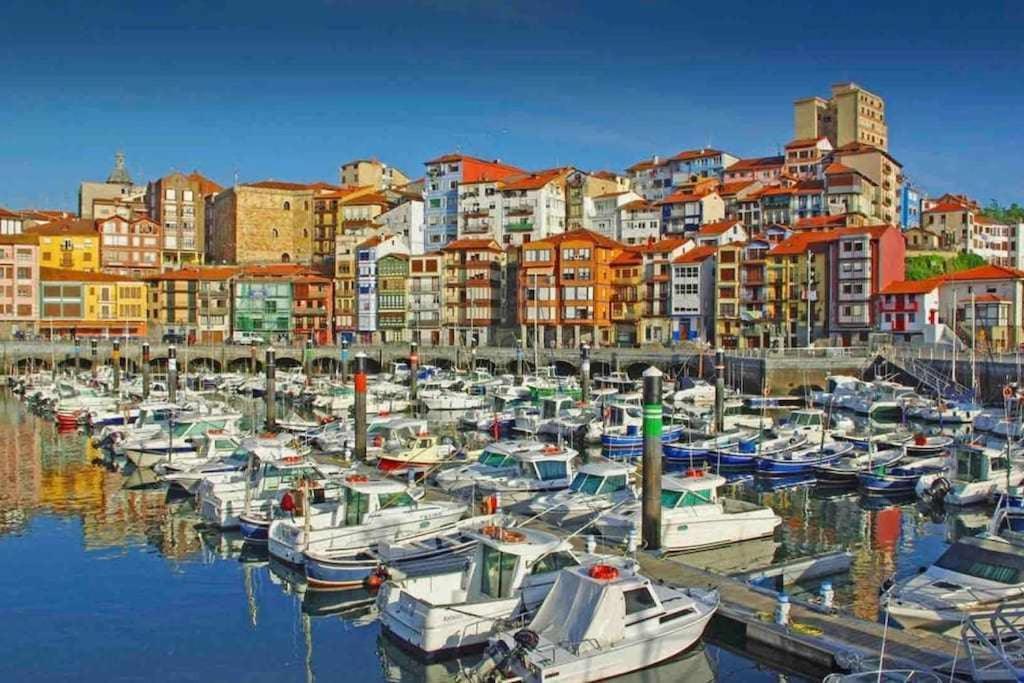 דירות ברמאו Arostegi Etxea Bonito Piso Junto Al Puerto מראה חיצוני תמונה